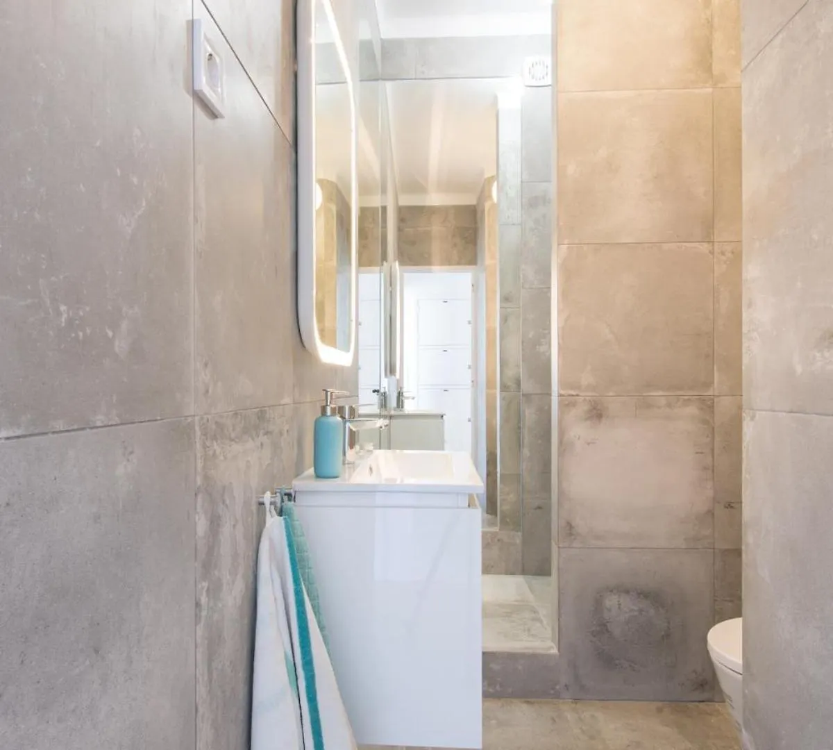 Exciting Lisbon Sete Rios Apartment Portugal