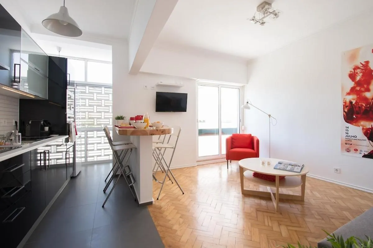 Appartamento Exciting Lisbon Sete Rios 0*,